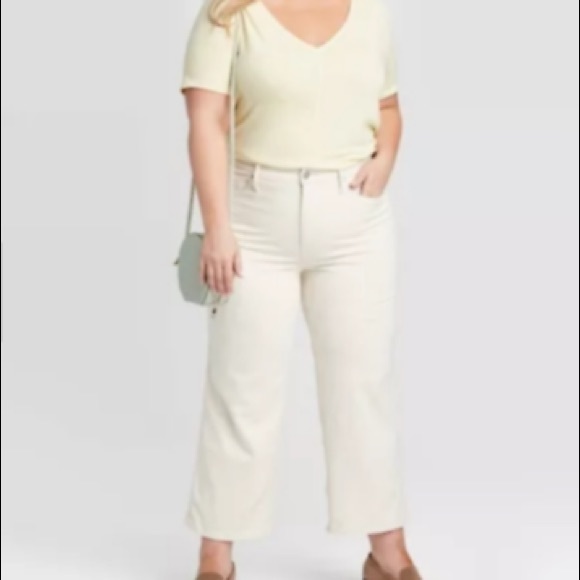NEW PLUS SIZE Ava & Viv Yellow Jeans - Picture 2 of 3